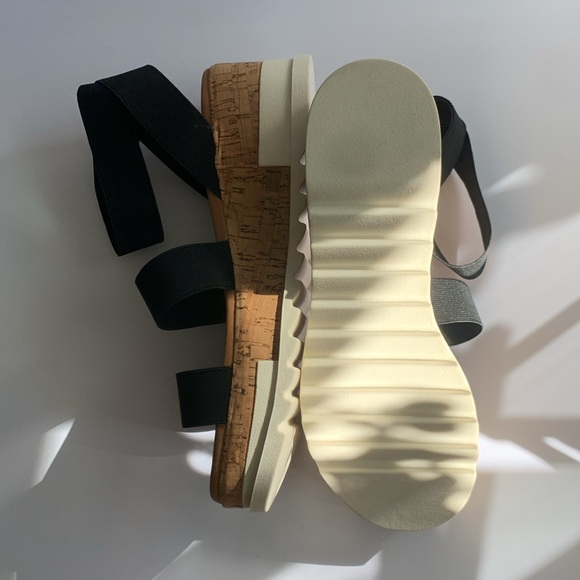NWOB Steve Madden sandals - Picture 3 of 5